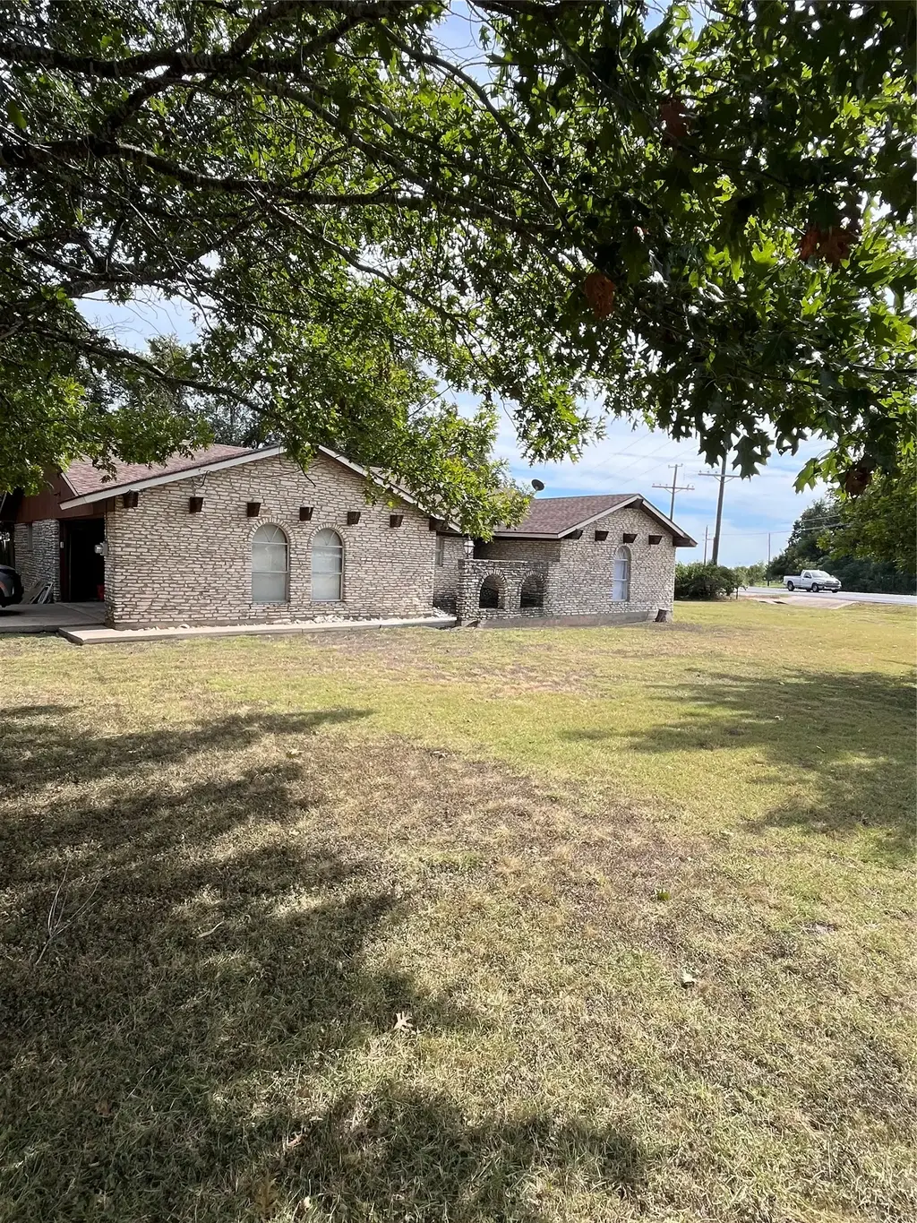 20 County Road 408 Road, Taylor