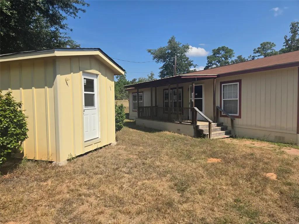 105 Boren Lane, Bastrop