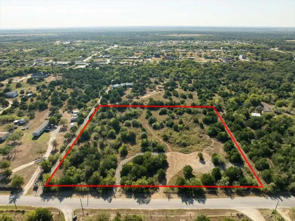 401 Spotted Horse Trail, Dale