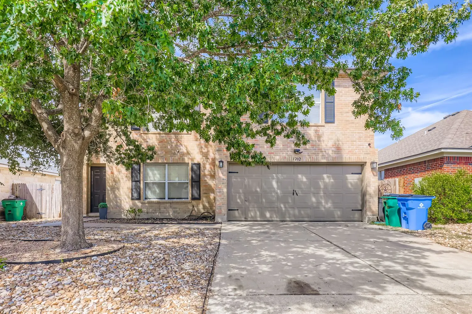 Photo of Listing #1075233
