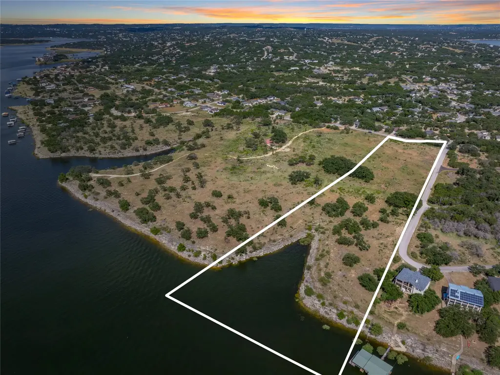 1900 Patriot Drive, Lago Vista
