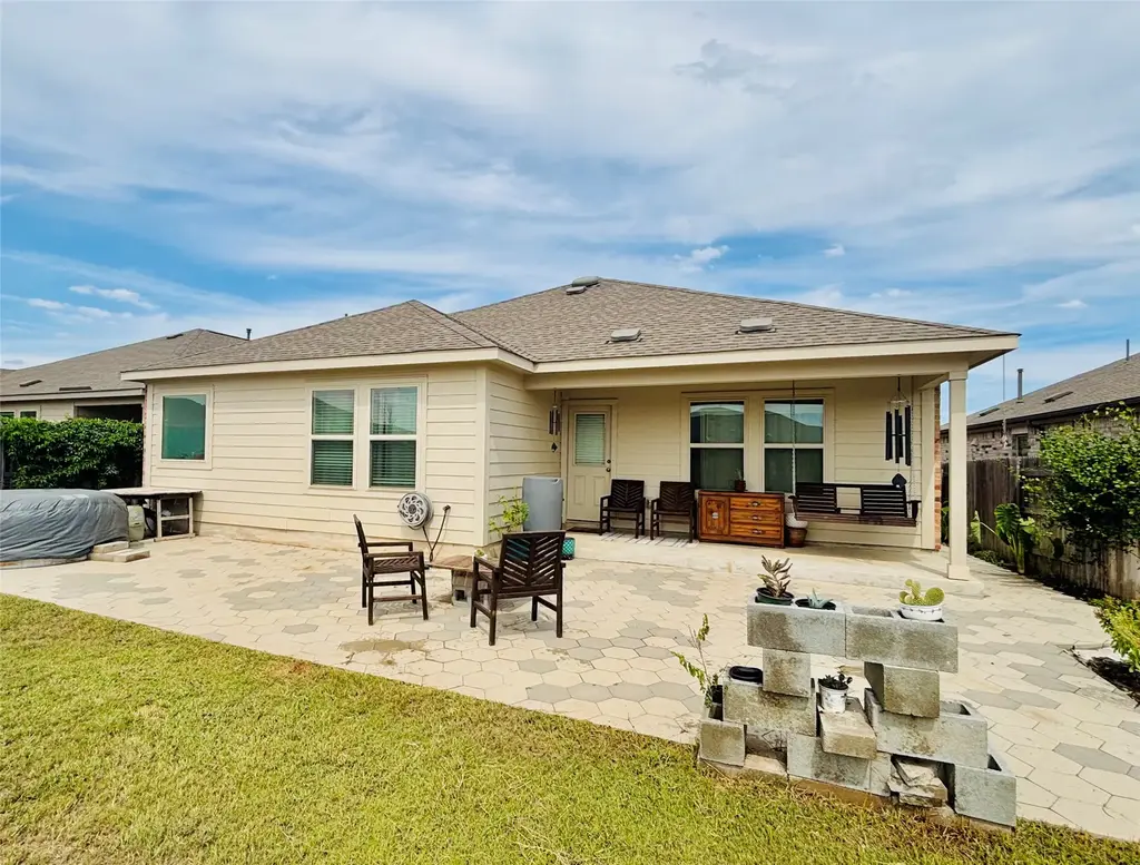 129 Esparza Drive, Bastrop