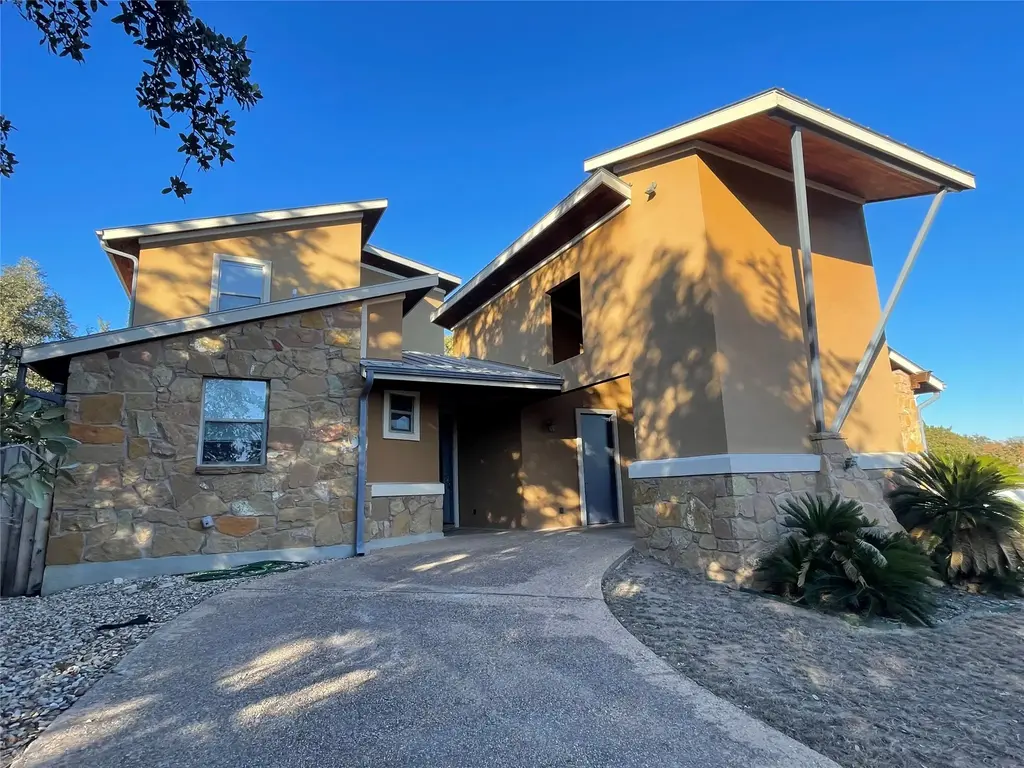 18800 Venture Drive, Lago Vista