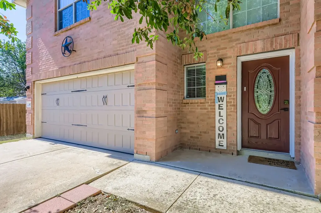 411 Meadow Park Drive, Georgetown