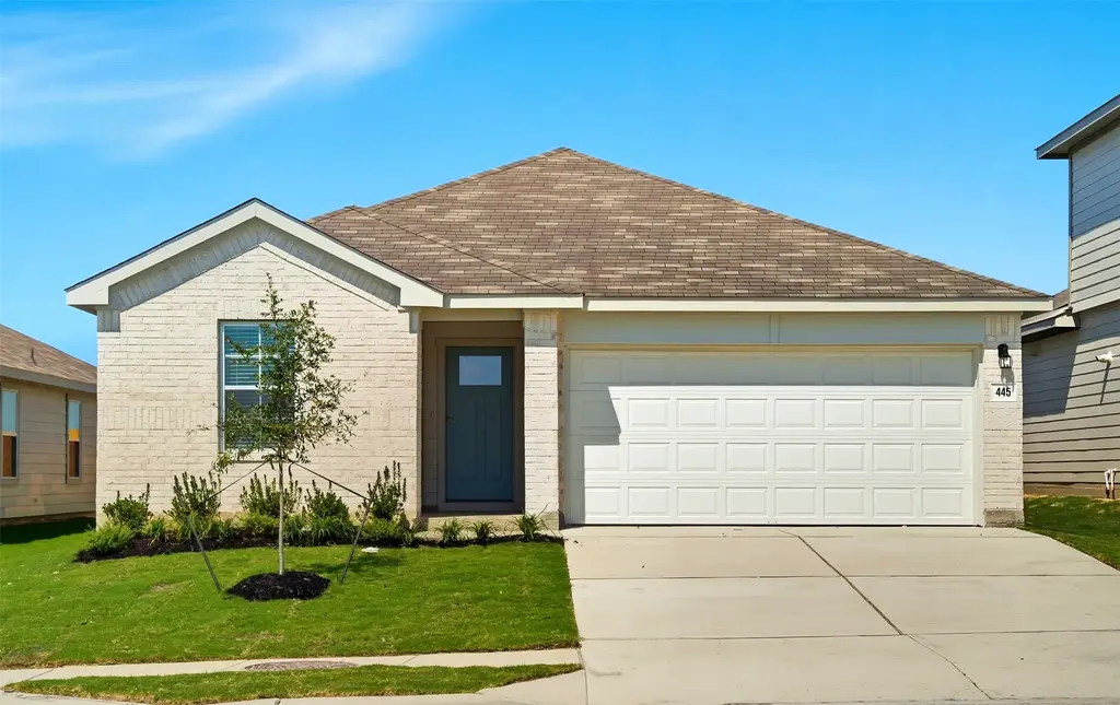 445 Mustang Lake Circle, Buda