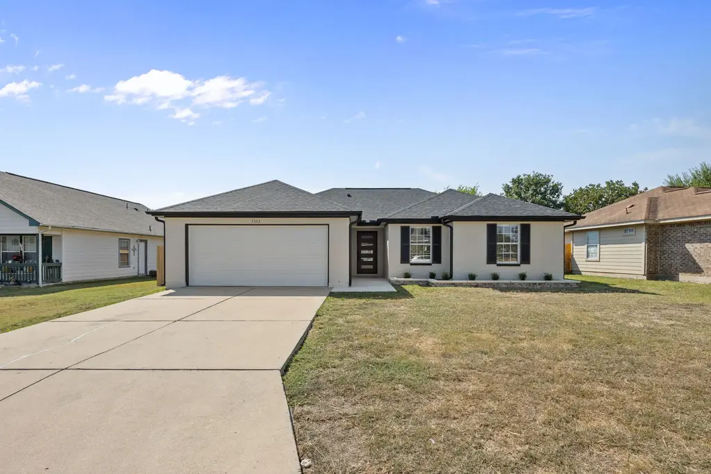 2303 Thomas Street, Taylor