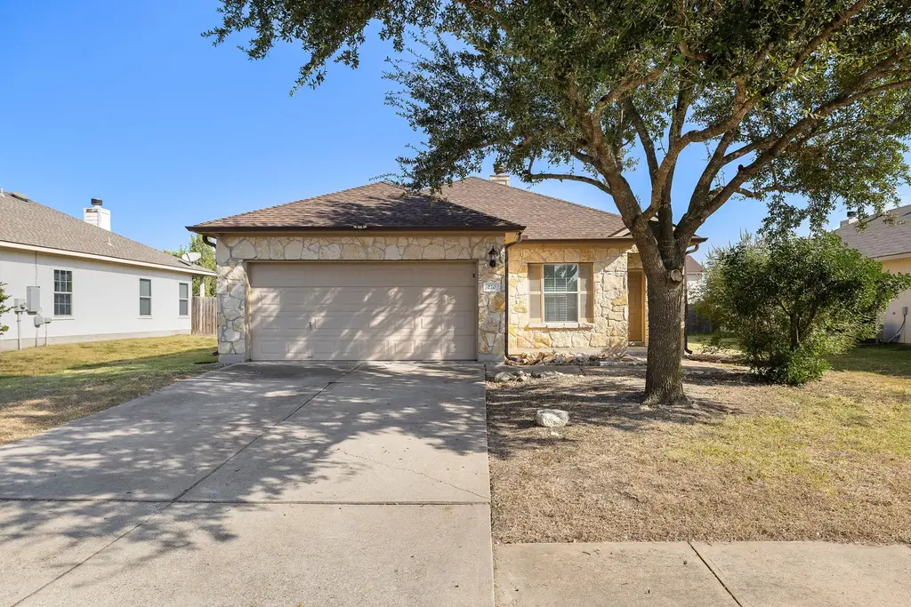 220 Flinn Street, Hutto