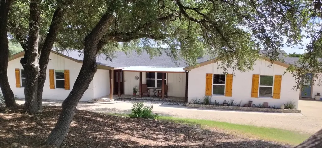 22303 Honeycomb Lane, Leander