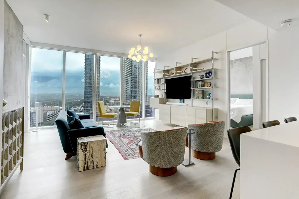 301 West Avenue 1409, Austin