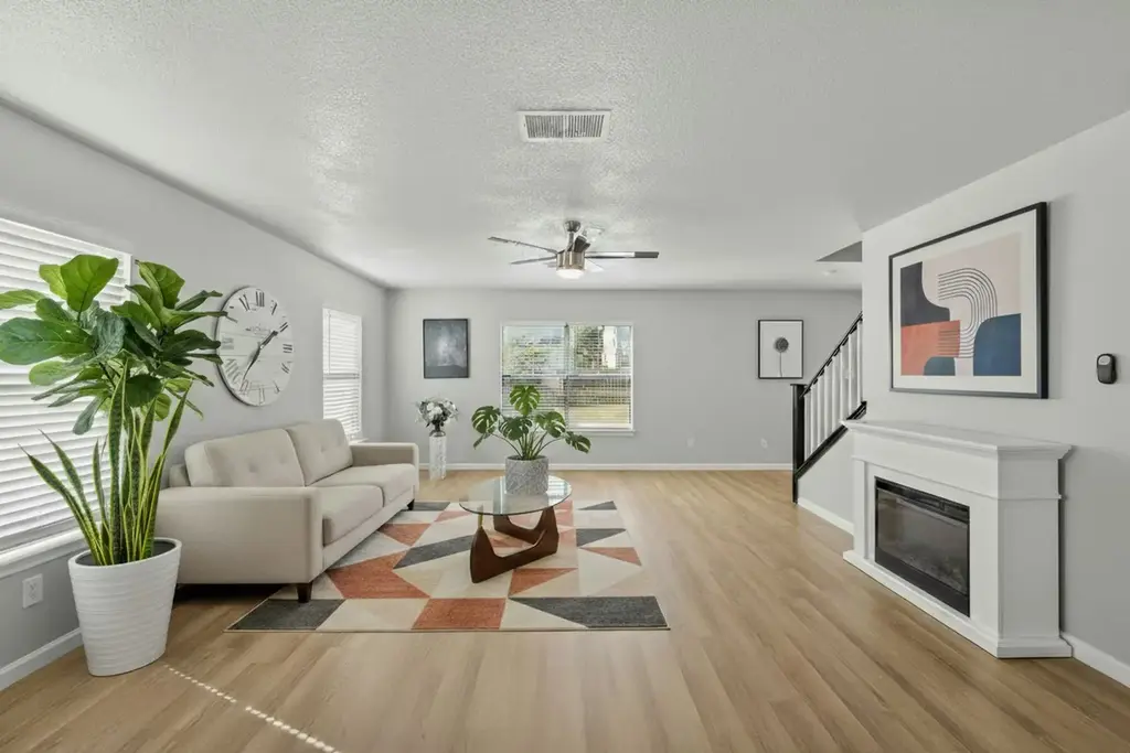2411 Glen Field Drive, Cedar Park