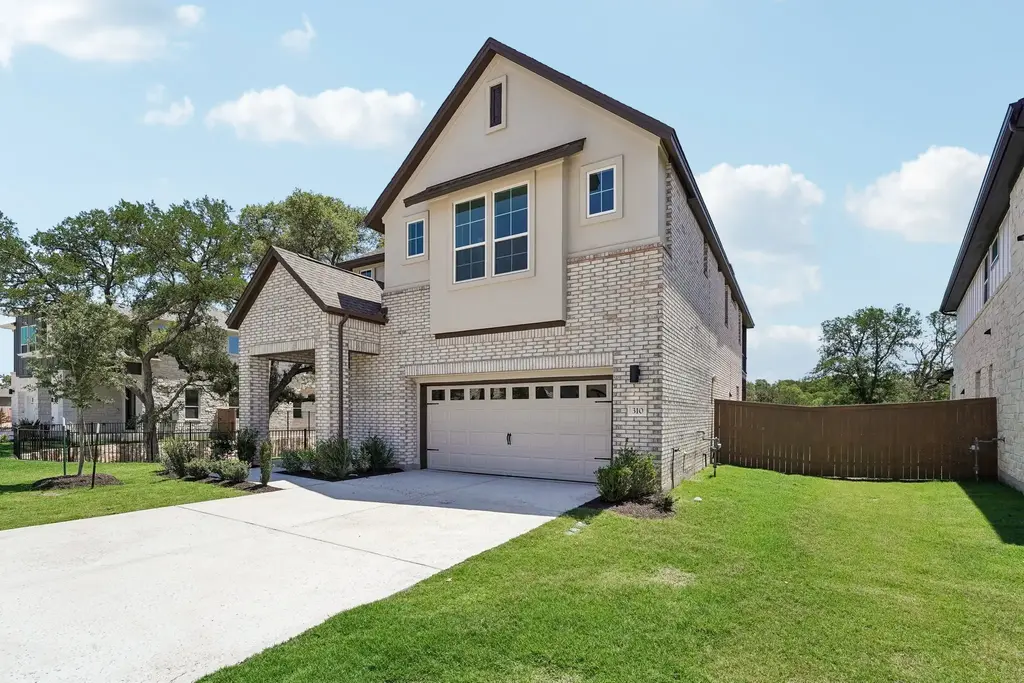 310 San Saba Drive, Buda