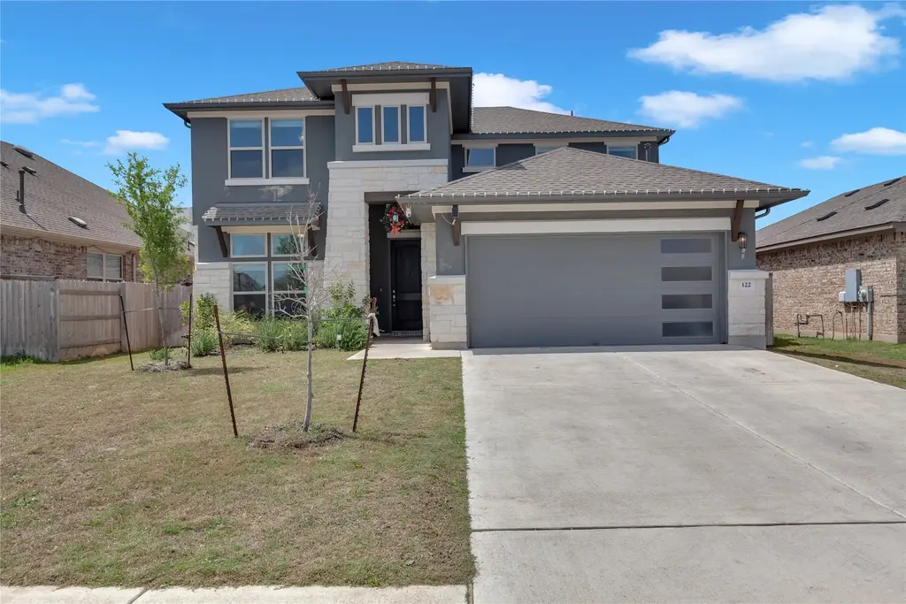122 Shagbark Trail, Bastrop