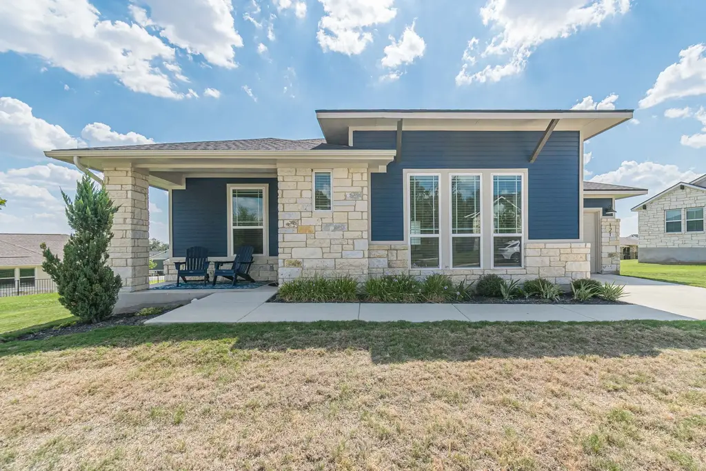 121 Charming Redbud Lane 168, San Marcos