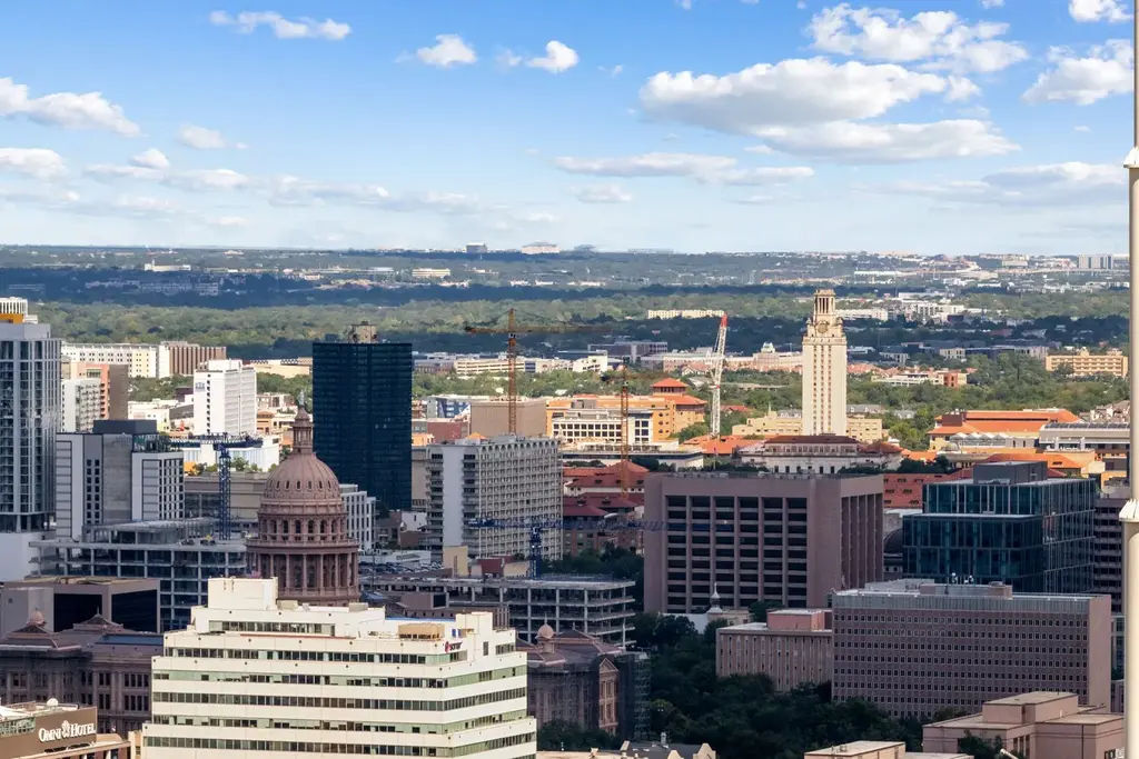 610 Davis Street 4605, Austin