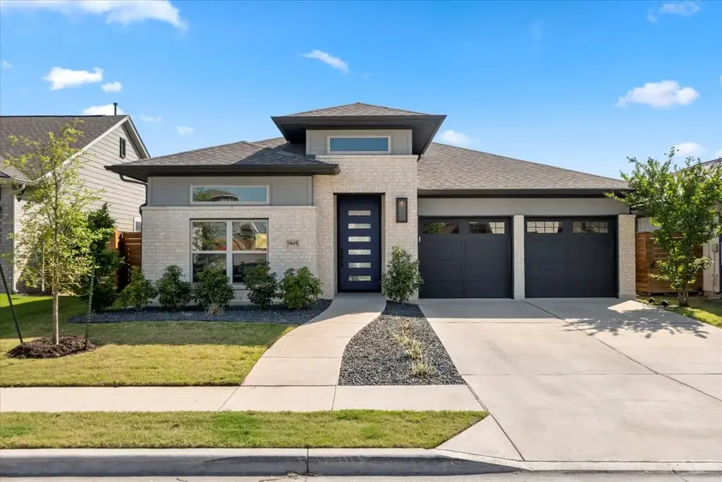 7905 Catbird Lane, Austin