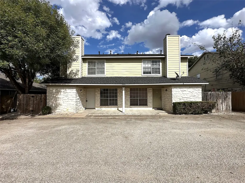 2203 Creekside Lane A, Georgetown
