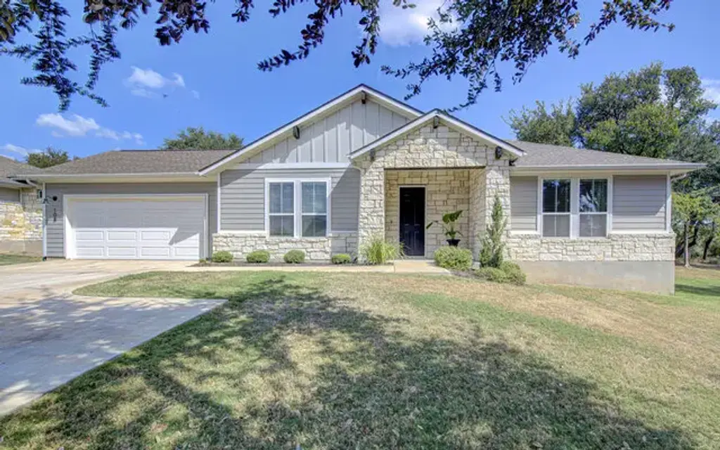 108 Charming Redbud Lane, San Marcos