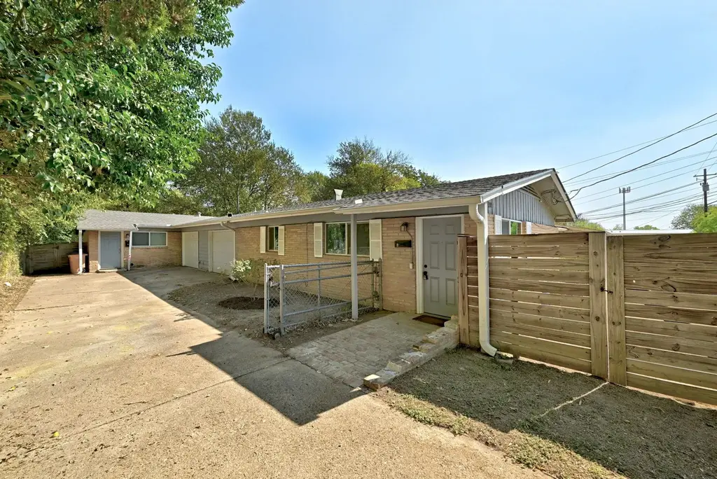 1308 E 52nd Street A And B, Austin