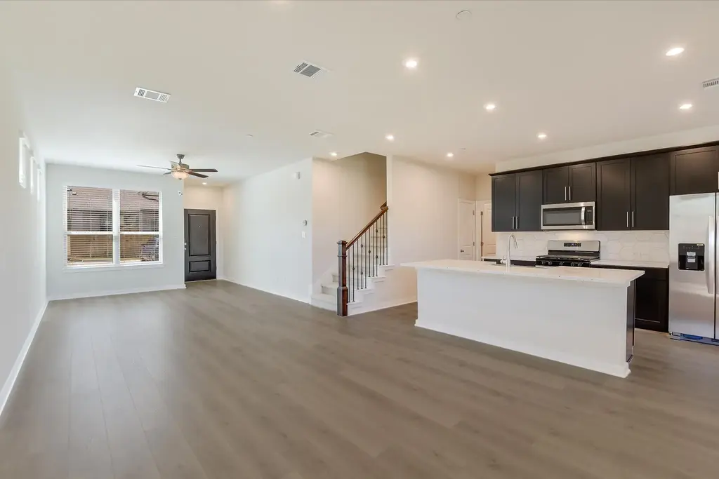 2500 Forest Creek Drive 2004, Round Rock