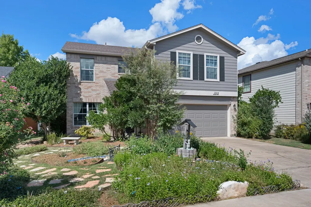 2319 Waizel Way, Georgetown