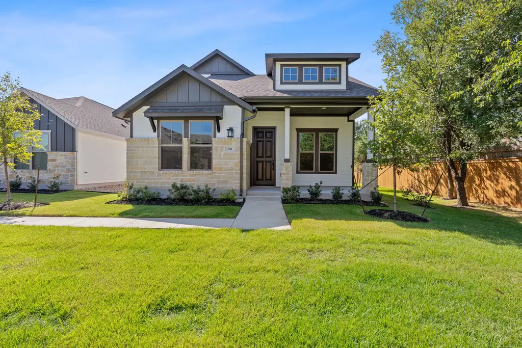 330 Orleanian Drive, Buda