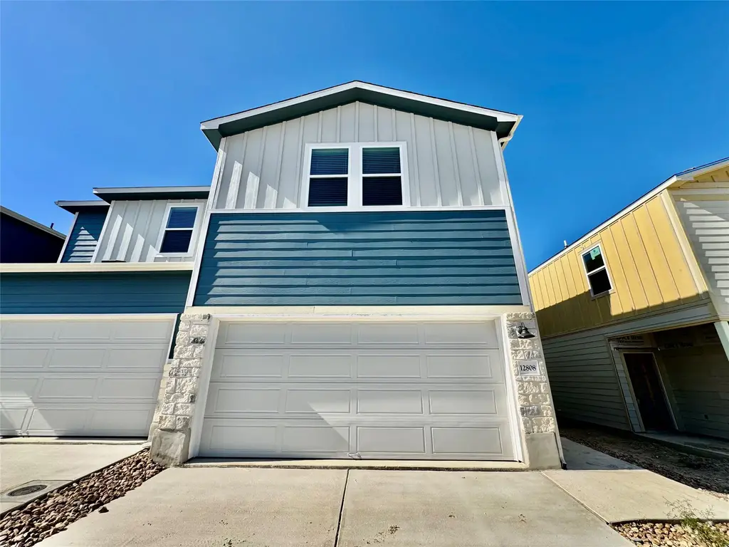 12808 Summer Village Drive, Buda