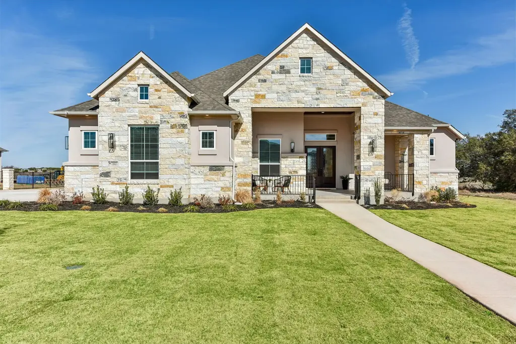 212 Three Rivers Road, Florence
