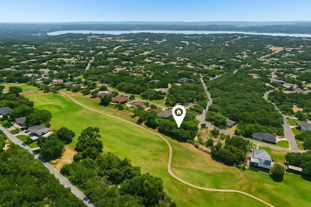 4058 Outpost Trace, Lago Vista