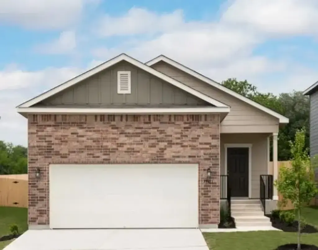 101 Dirty Harry Drive, Jarrell