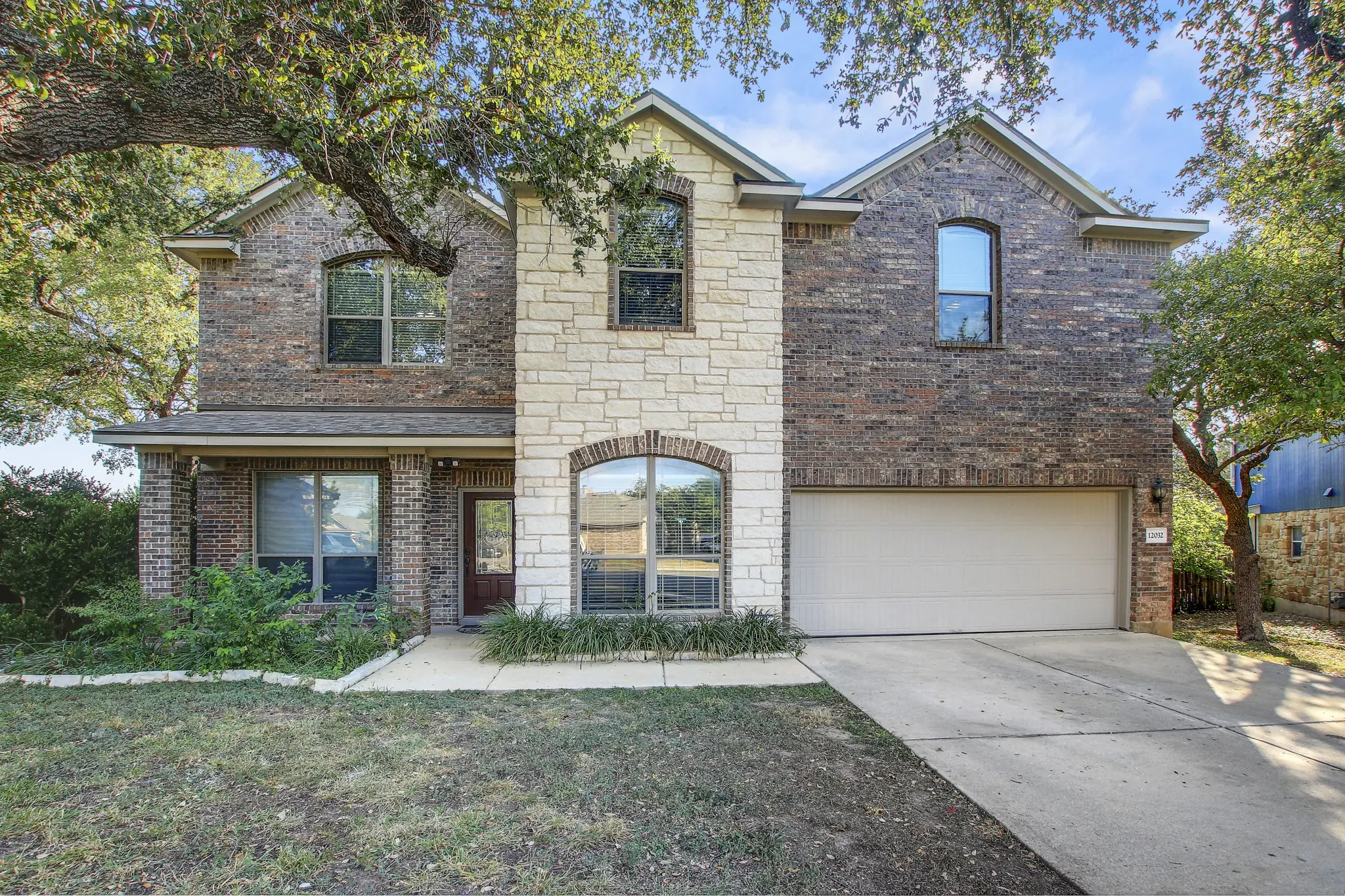 Photo of Listing #2306779