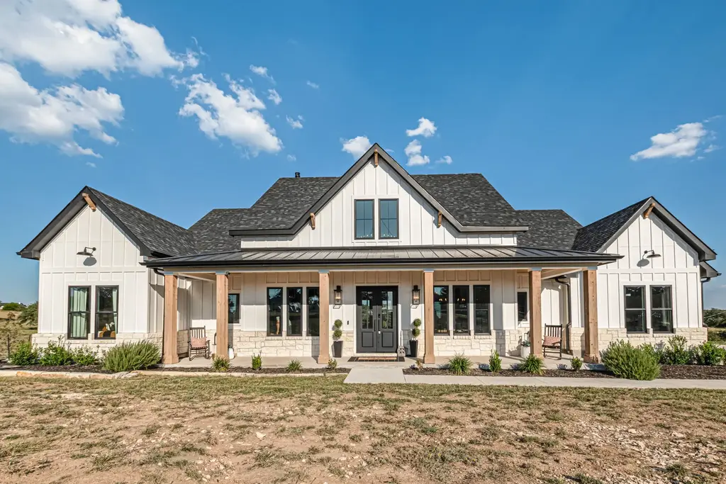 871 Blackbuck Ridge Drive, Lampasas