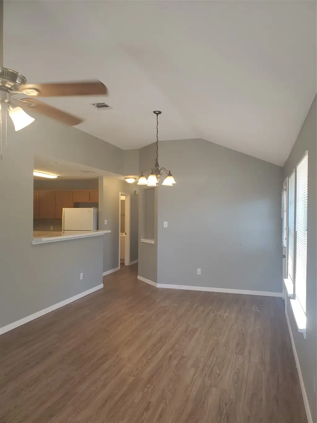 2221 Creekside Lane B, Georgetown