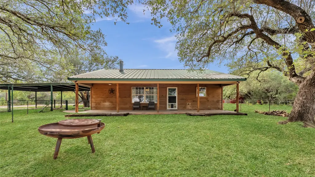 1413 Lonesome Bird, Burnet