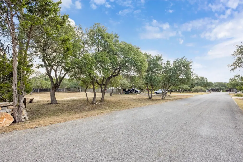139 Donna Drive, Wimberley