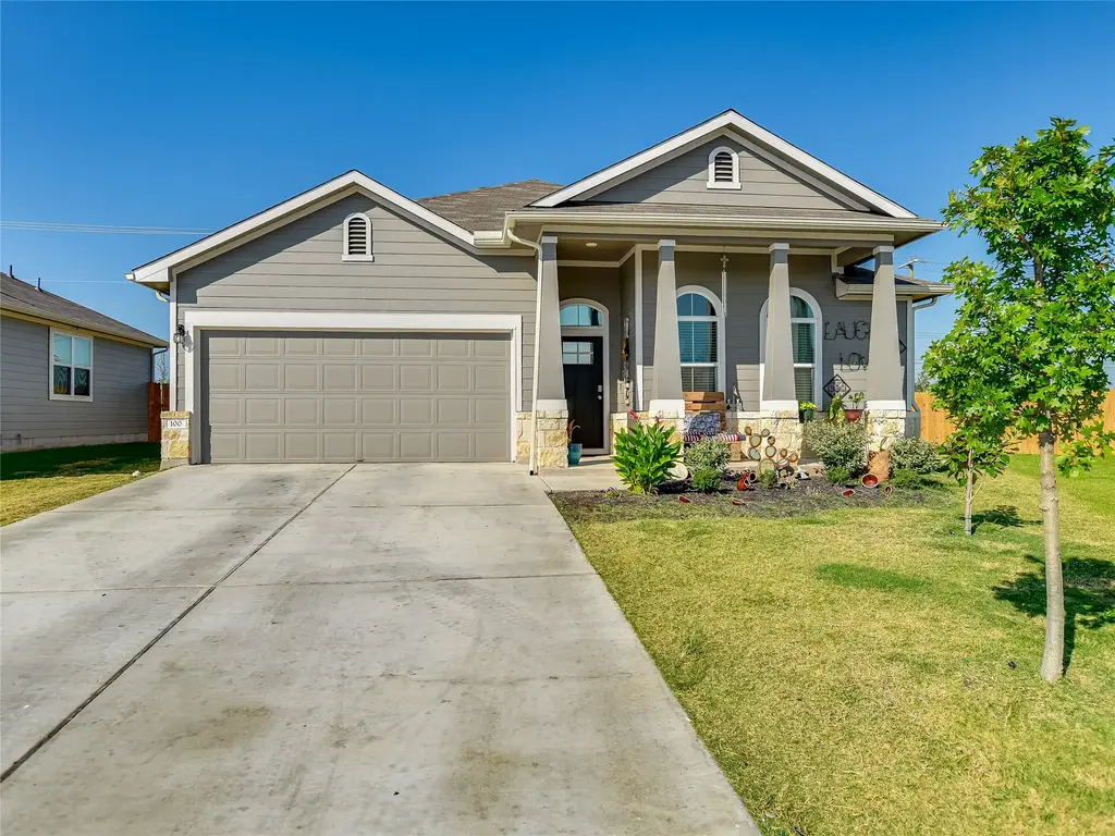 100 Big Cypress Bayou Road, Hutto
