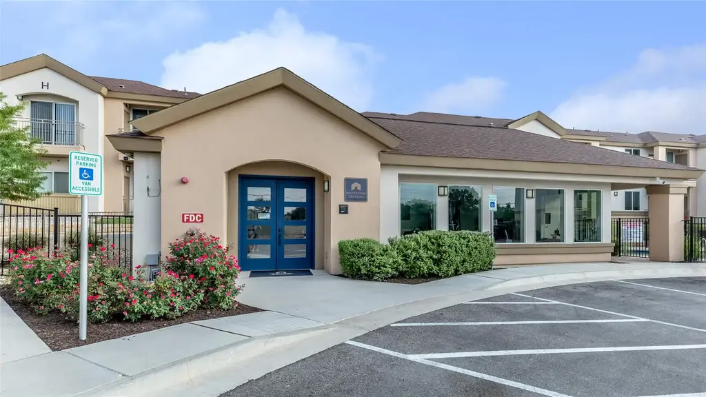 1201 W Whitestone Boulevard Apt, Cedar Park