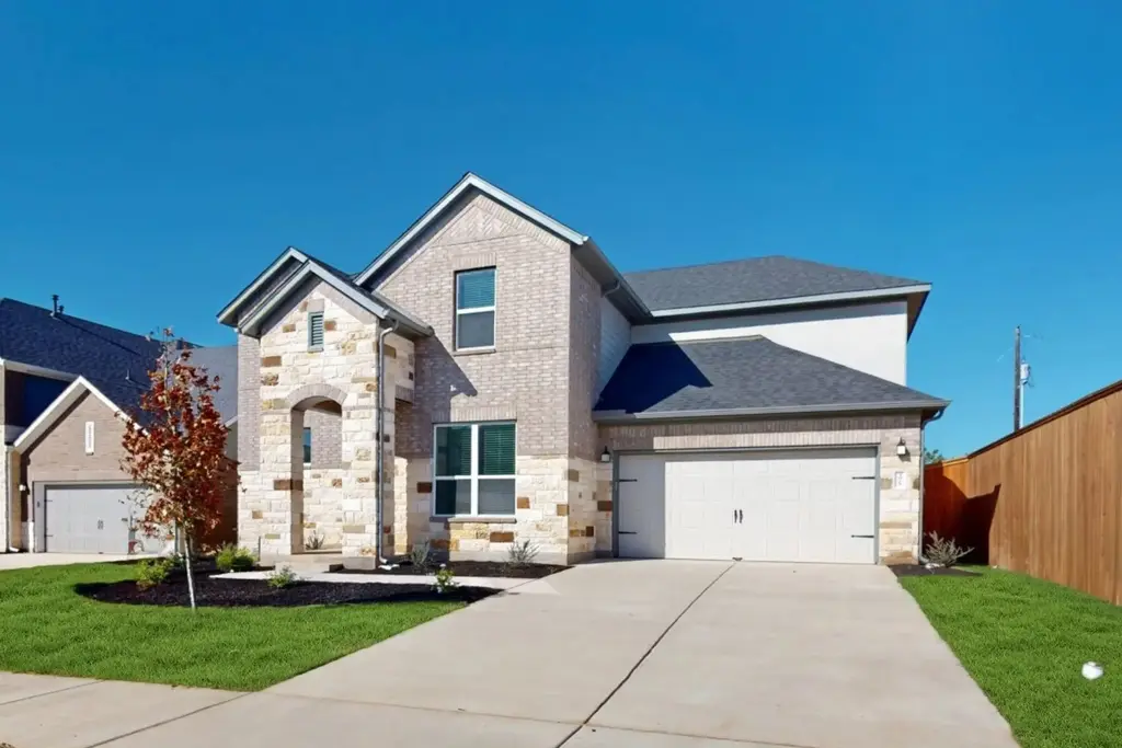 3925 Waxahachie Road, Leander