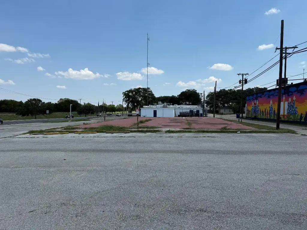201 S 2nd Street, Copperas Cove