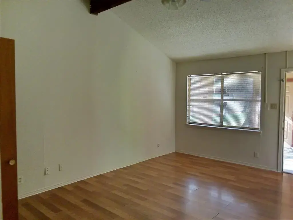 1309 Westcott Drive A, Round Rock