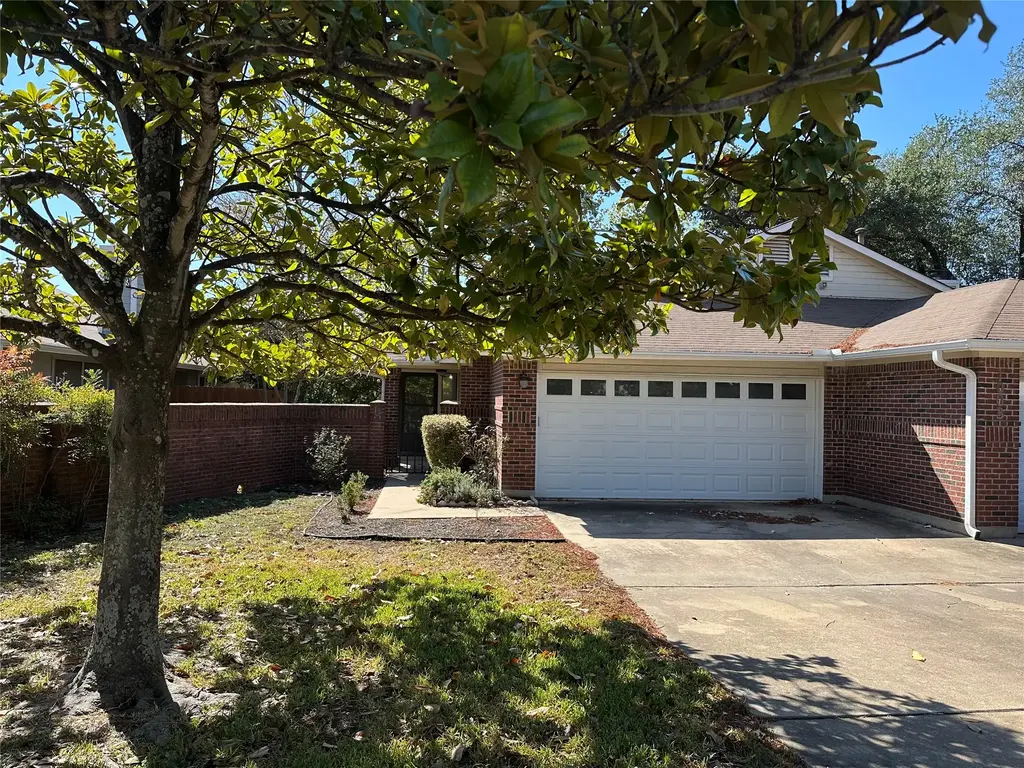1003 Markham Lane B, Austin