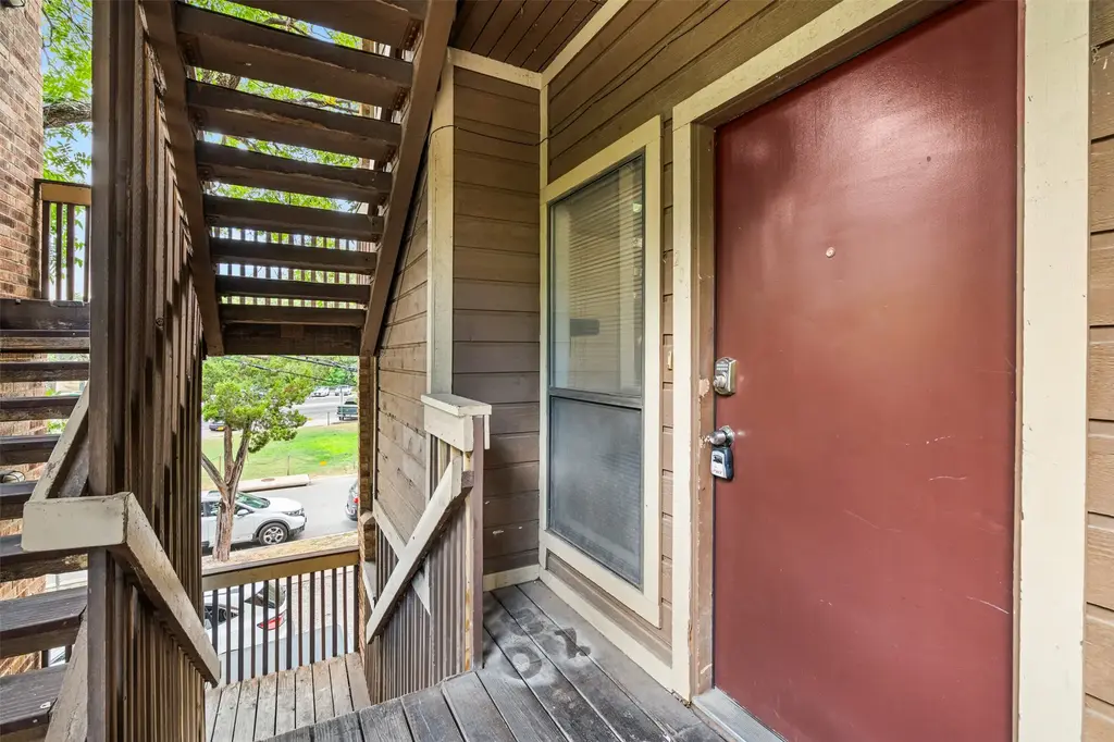 612 Park Place 201, Austin
