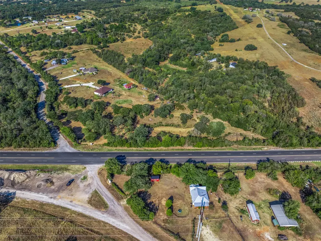 100 Westwood Road, Lockhart
