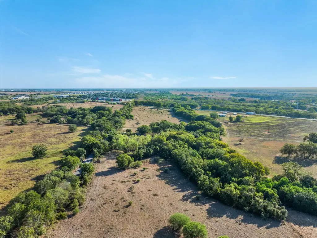217 Robin Ranch Road, Lockhart