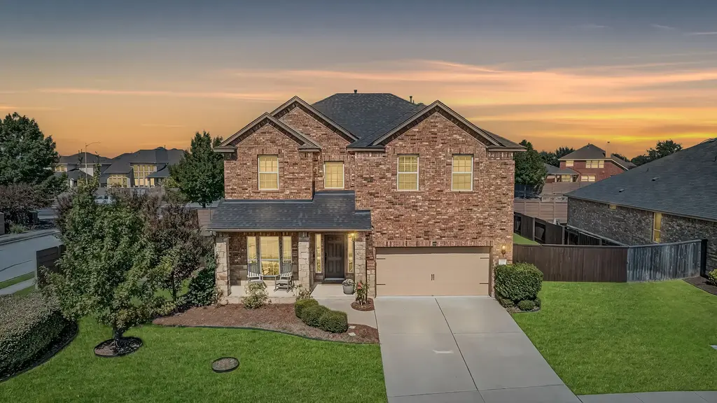 13300 Craven Lane, Manor