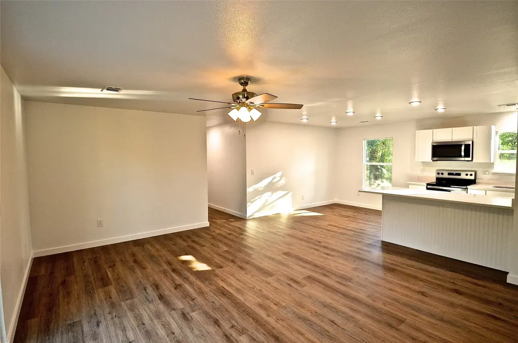 1653 Navajoe Trail, Kingsland