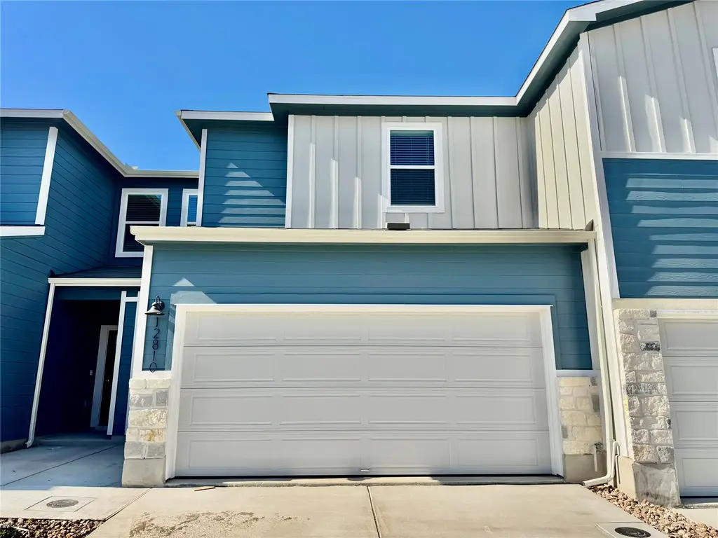 12810 Summer Village Drive, Buda