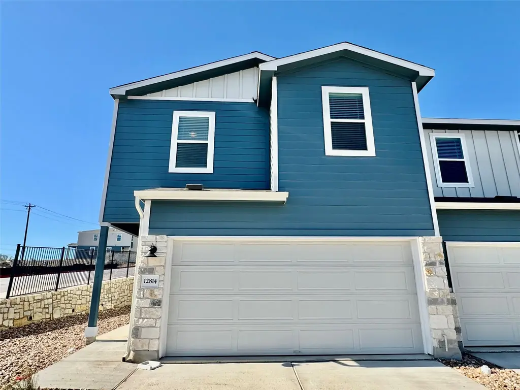 12814 Summer Village Drive, Buda