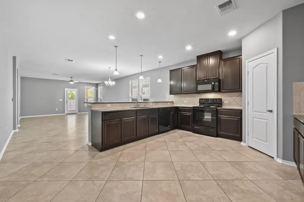 1505 Arial Drive, Austin