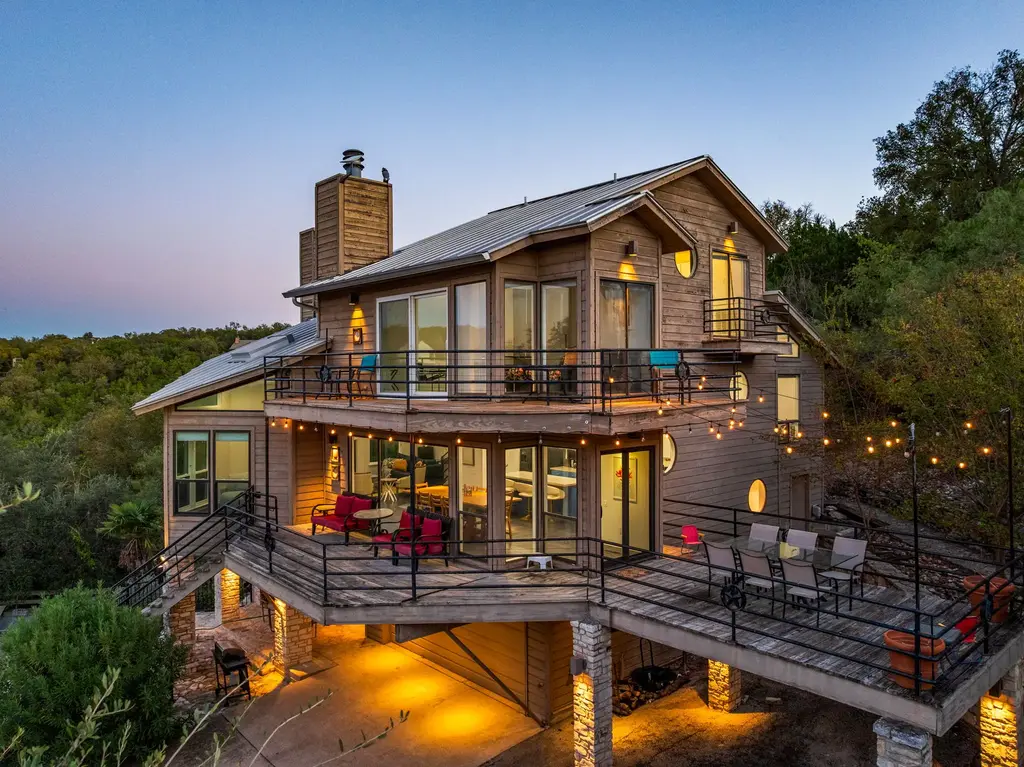723 Coventry Road, Spicewood