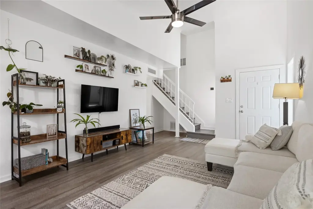 8906 Trone Circle A, Austin